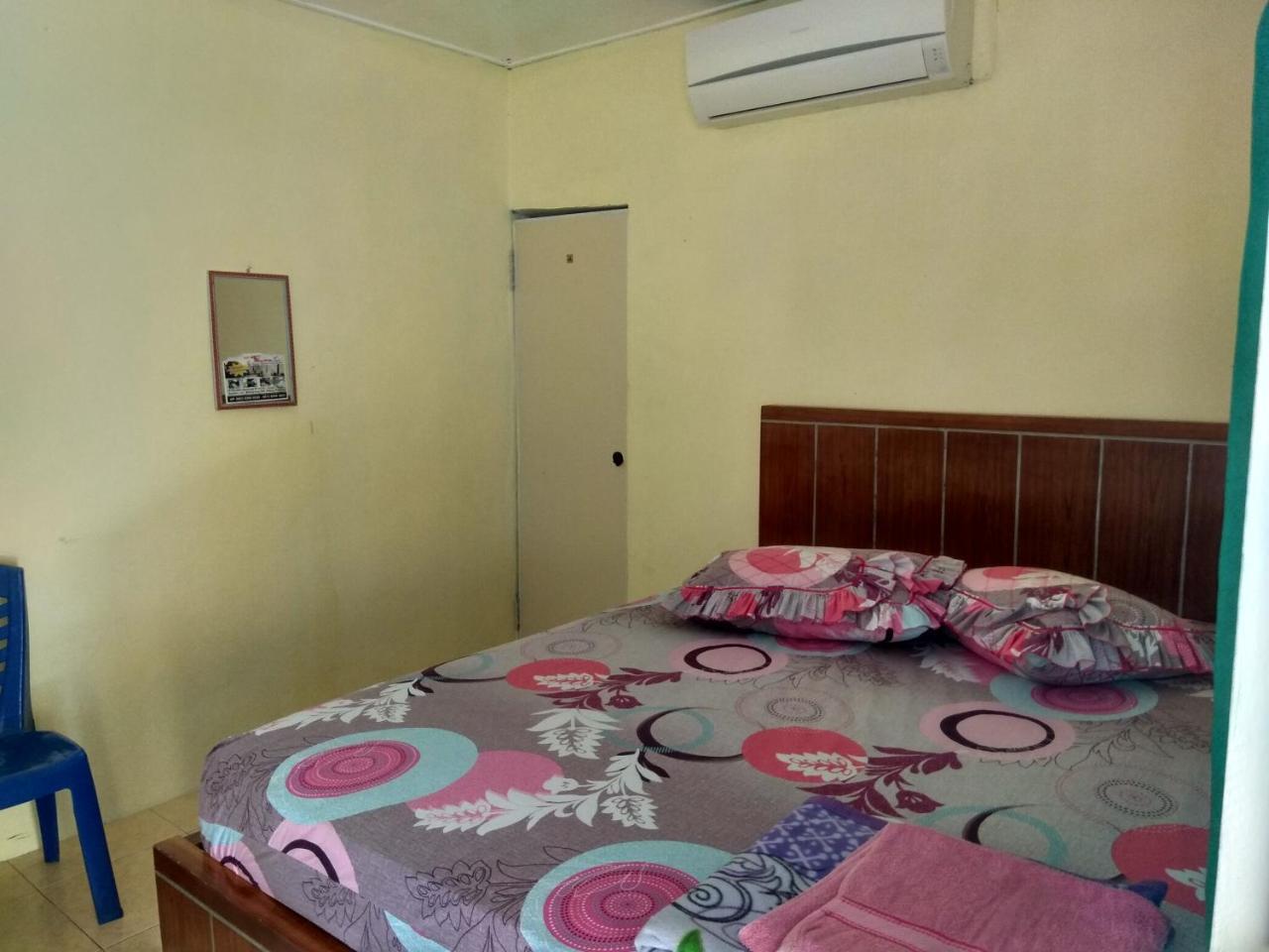 Penginapan Malompek Hotel Lubukalung Exterior photo